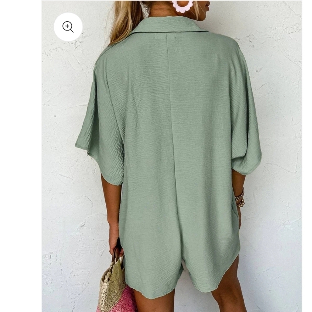 Sage Green Half Button Collared Loose Romper Size Small - Picture 2 of 9